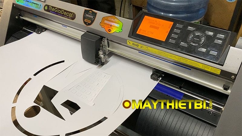 Hướng dẫn cắt bìa giấy roki làm khuôn phun sơn bằng máy cắt decal Graphtec CE6000 Plus
