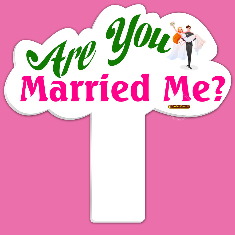 Hashtag cầm tay đám cưới: Are You Married Me?