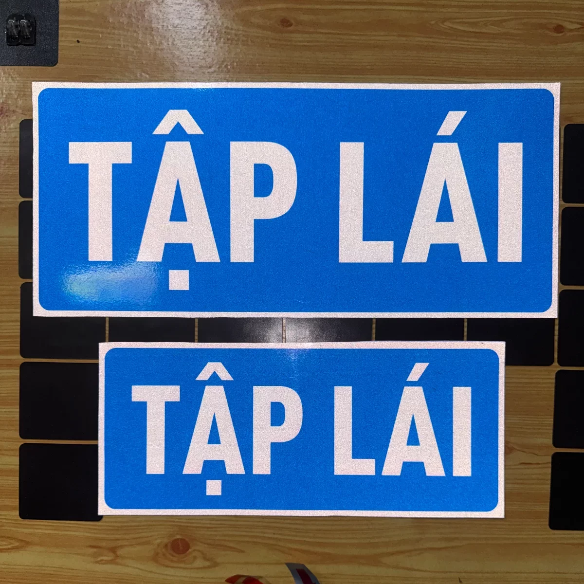 Bảng tập lái phản quang cán tôn sơn tĩnh điện siêu sáng